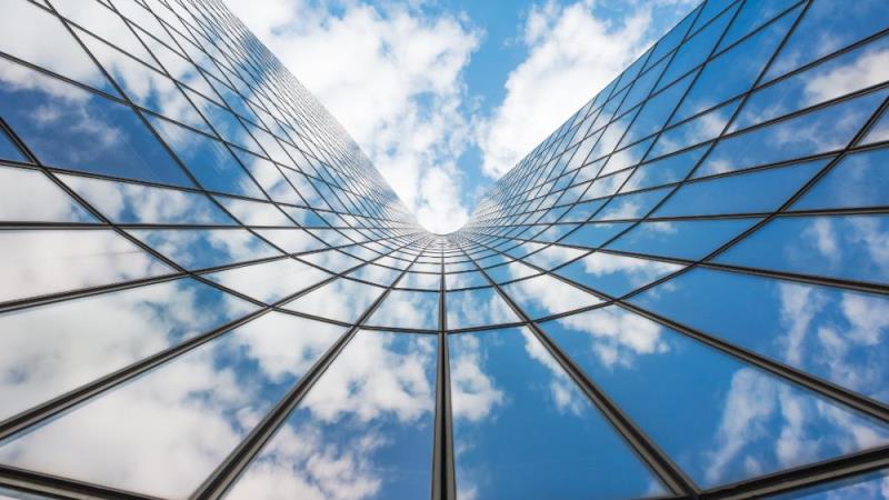 Analysing cloud providers’ infrastructure management – the bank perspective