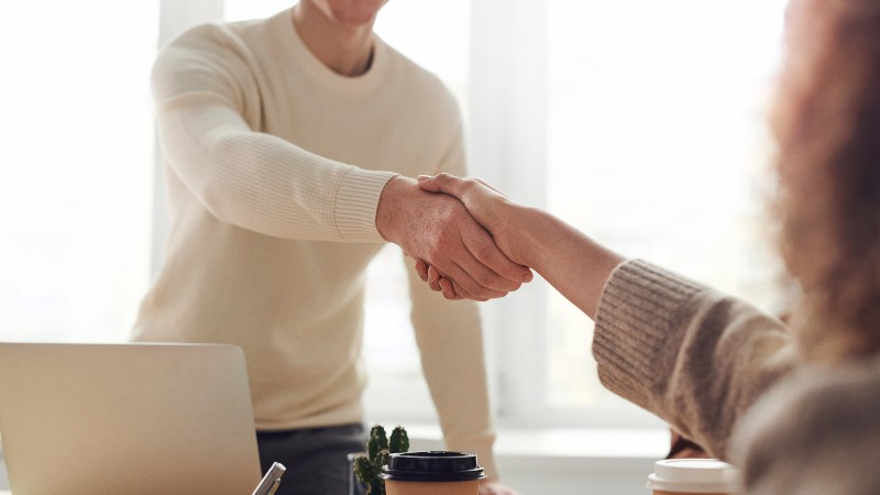 Here’s how to negotiate like a pro at work