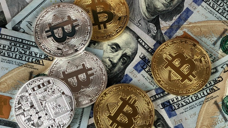 Cash or crypto – can I pay my employees in crypto?