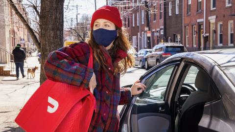DoorDash and Klarna let users eat now, pay later