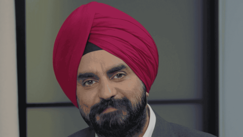 Starling hires NatWest&#39;s Raghu Narula as chief banking officer