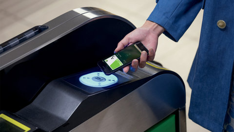 UK competition authority takes on Apple over digital wallets