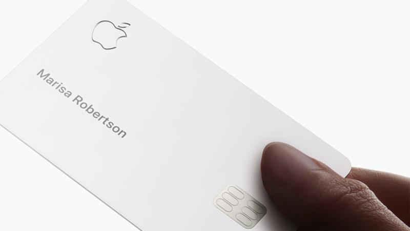 JPMorgan in talks to take on Apple&#39;s credit card portfolio from Goldman Sachs