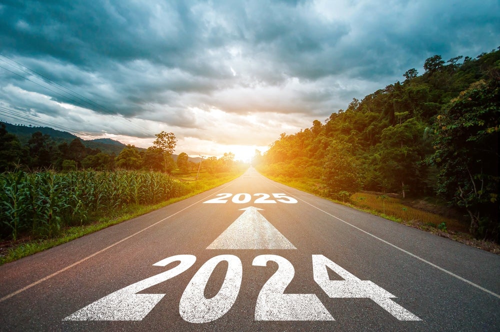 13 Predictions for Retail Banking in 2025 and Beyond by Luigi Wewege
